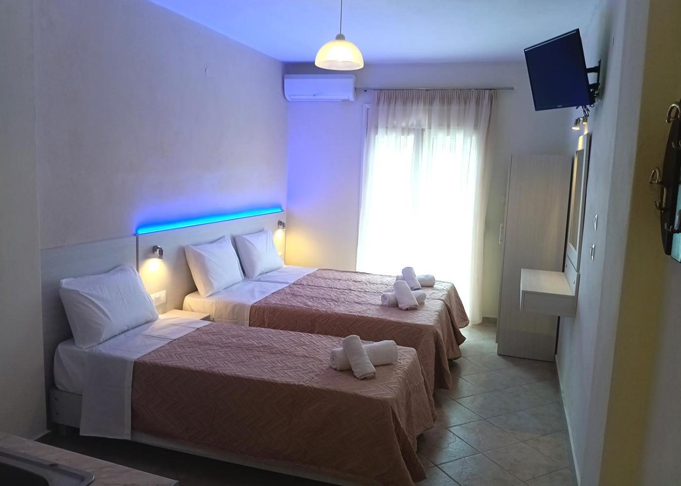 Oasis Blue Inn Leptokarya  Exteriör bild