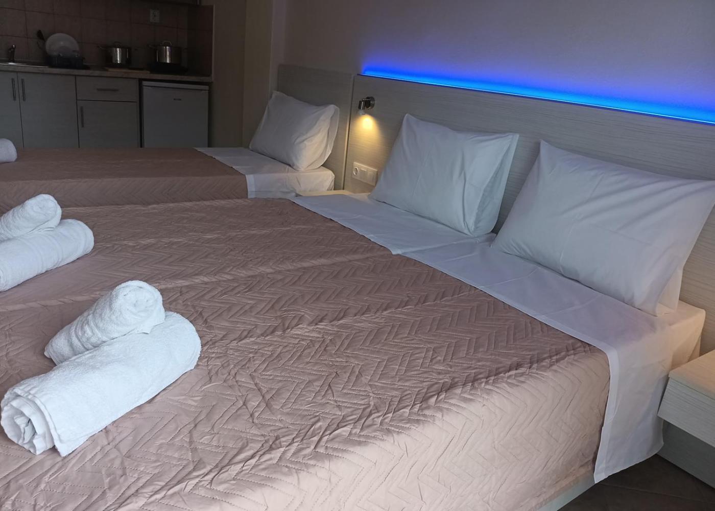 Oasis Blue Inn Leptokarya  Exteriör bild
